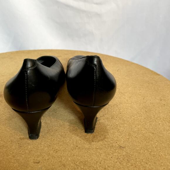 Evan-Picone Size 8M Black Pump Leather Made in Spain shoe heel - Picture 4 of 9